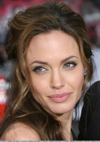 Анджелина Джоли фото